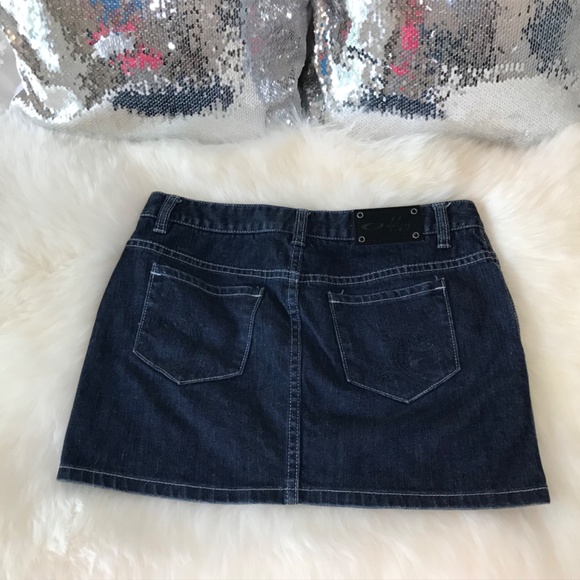 NWOT Women’s Oakley Dark Blue With White Stitching Demin/Jean Skirt With Pockets - Picture 6 of 9
